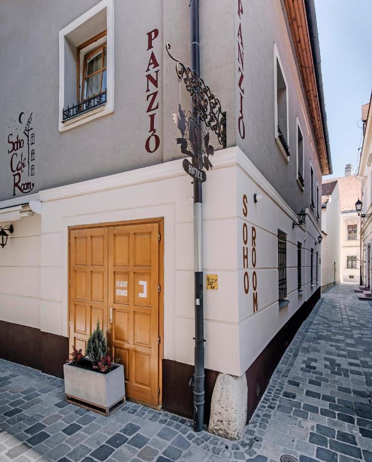 Soho Apartmanház Győr Exterior foto