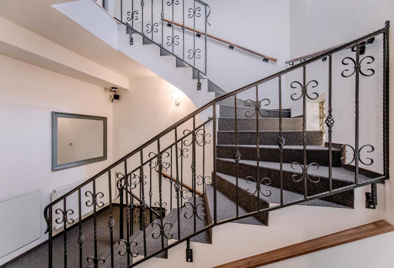 Soho Apartmanház Győr Exterior foto